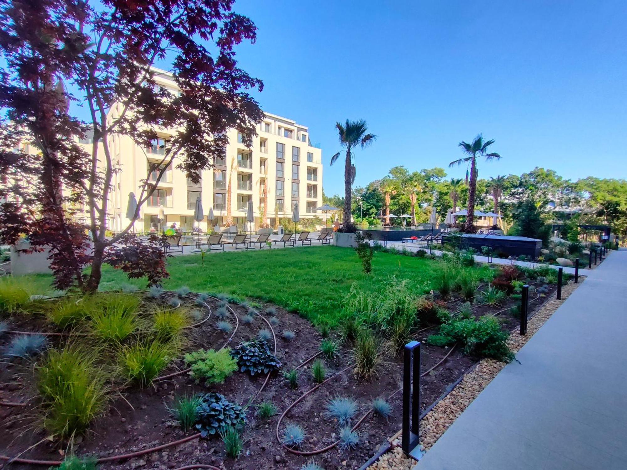 Allure Varna Studios Saints Constantine and Helena Exterior foto